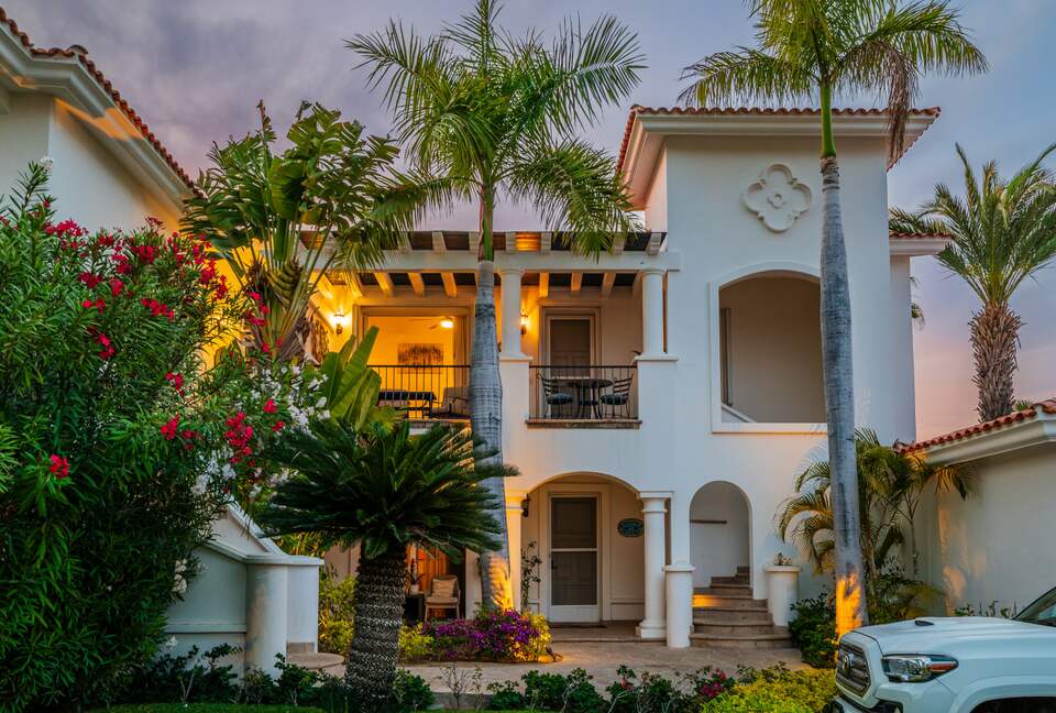 Elegant Cabo Retreat in Prestigious Palmilla - San José del Cabo, Mexico