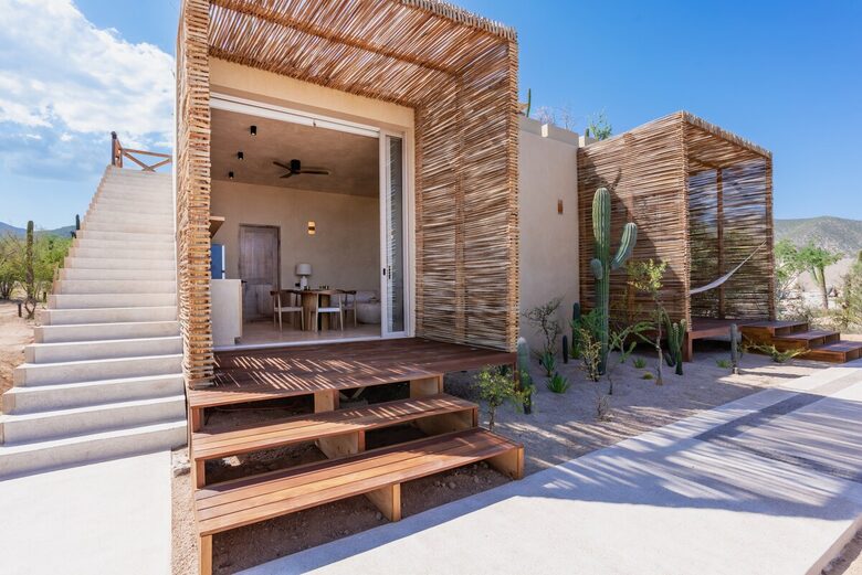 Solar-Powered Desert Retreat with Rooftop Views near La Ventana - El Sargento, Mexico