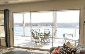 Spacious Lakefront Penthouse Retreat at Emerald Bay - Lake Ozark, Missouri