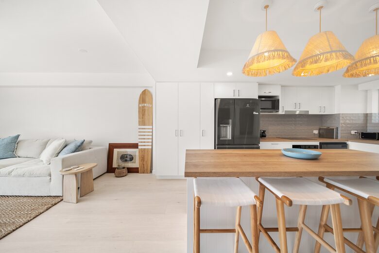 Pacific Ocean Views Beside Burleigh Head National Park - Gold Coast, Australia