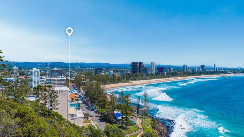 Pacific Ocean Views Beside Burleigh Head National Park - Gold Coast, Australia