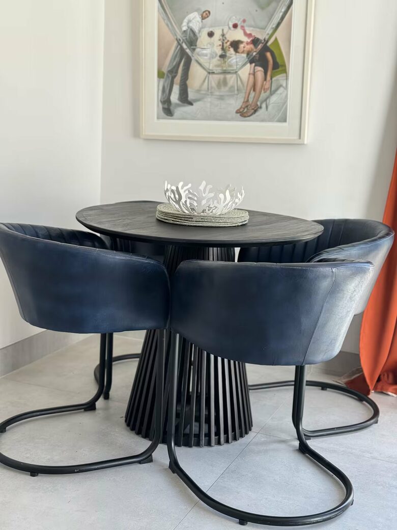 Stillorgan's Refined Townhome - Stillorgan, Ireland