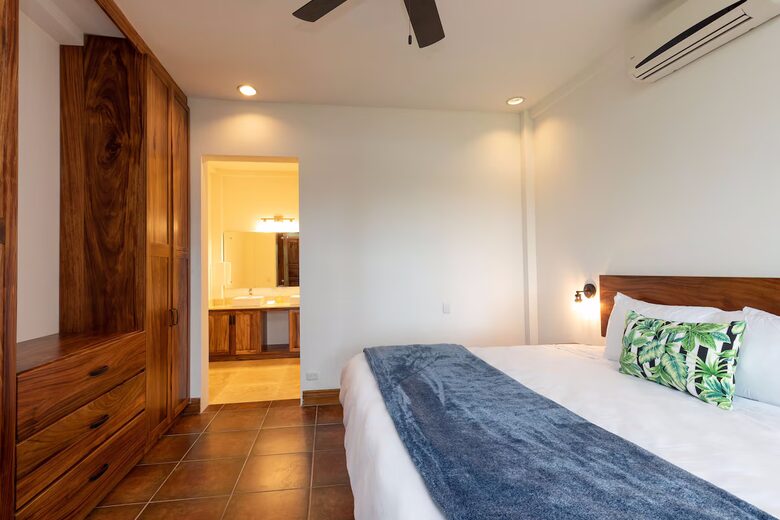 Rainforest Estate with Ocean Views near Manuel Antonio National Park - Quepos, Costa Rica