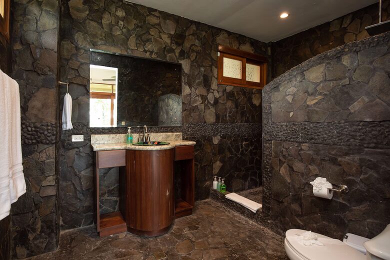 Rainforest Estate with Ocean Views near Manuel Antonio National Park - Quepos, Costa Rica