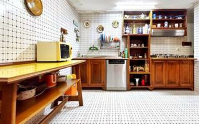 Coastal Villa with Independent Guest Studio - Palermo, Italy