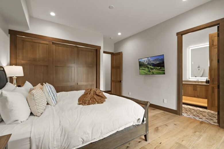 Great Northern Mountain Escape - Whitefish, Montana