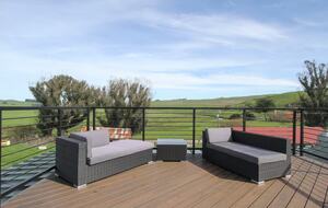 Sonoma County Farm Estate with Artisan Creamery - Petaluma, California