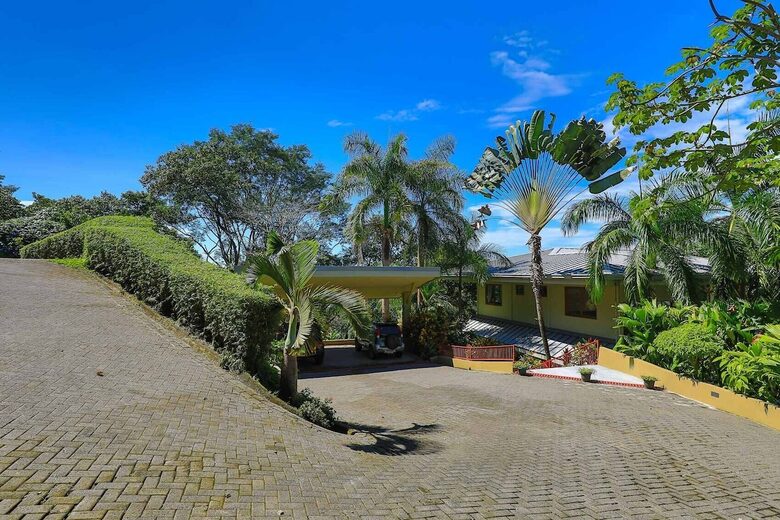 Rainforest Estate with Ocean Views near Manuel Antonio National Park - Quepos, Costa Rica