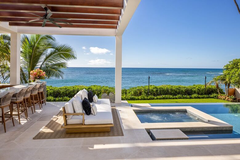 Award-Winning Oceanfront Villa in Honolulu’s Diamond Head Cove - Hono, Hawaii