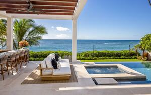 Award-Winning Oceanfront Villa in Honolulu’s Diamond Head Cove