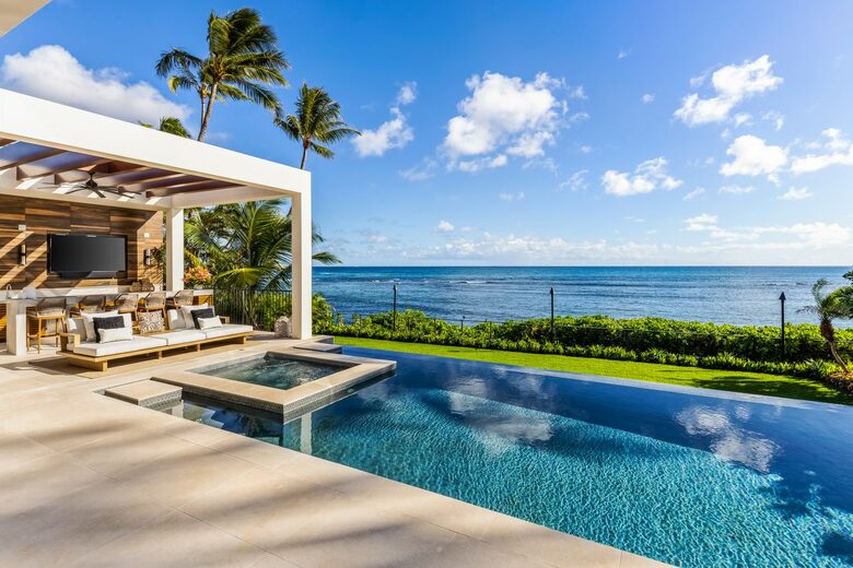 Award-Winning Oceanfront Villa in Honolulu’s Diamond Head Cove - Hono, Hawaii