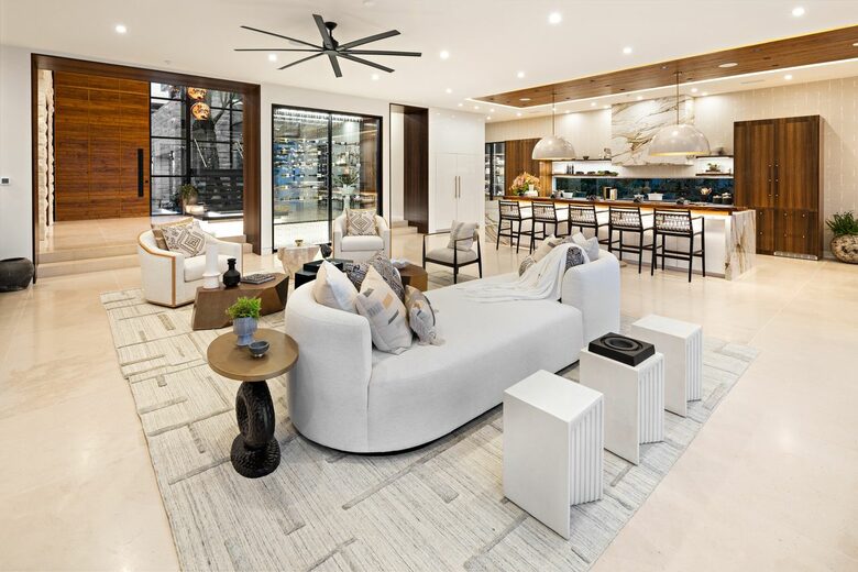 Award-Winning Oceanfront Villa in Honolulu’s Diamond Head Cove - Hono, Hawaii