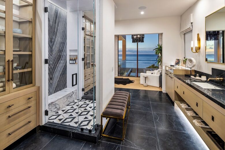 Award-Winning Oceanfront Villa in Honolulu’s Diamond Head Cove - Hono, Hawaii