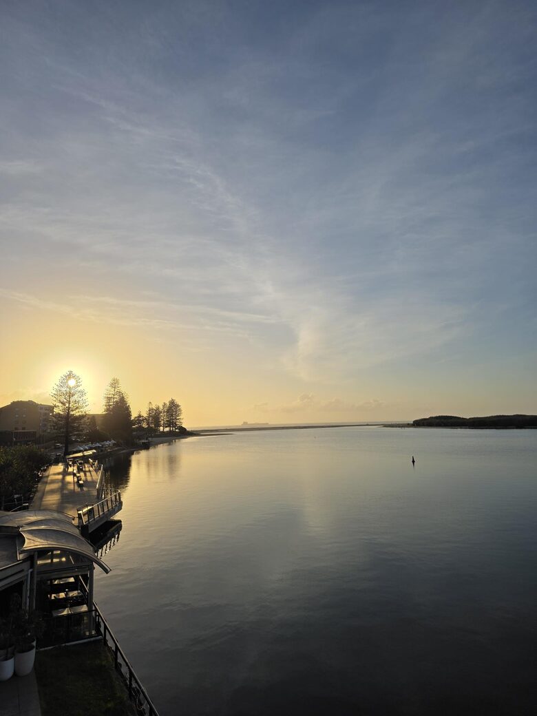 Charming French Coastal Escape on the Sunshine Coast - Caloundra, Australia