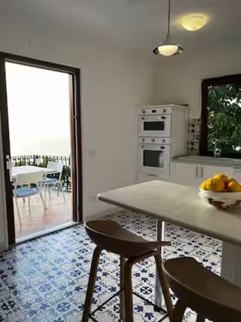 Villa Riccio - Furore, Italy