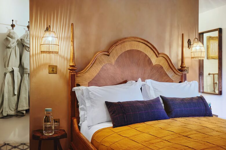 Kilmartin Castle | A 16th-Century Scottish Retreat - Kilmartin, United Kingdom