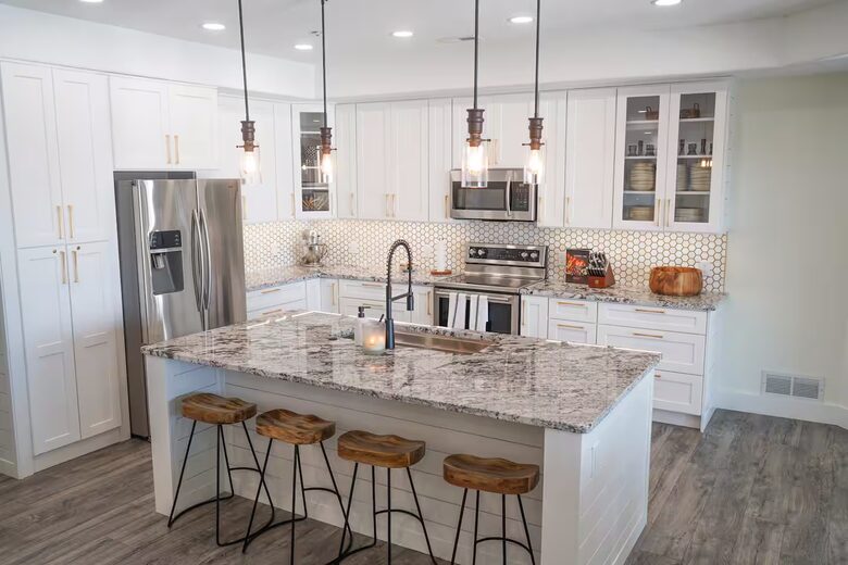 Spacious Lakefront Penthouse Retreat at Emerald Bay - Lake Ozark, Missouri