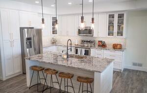 Spacious Lakefront Penthouse Retreat at Emerald Bay - Lake Ozark, Missouri