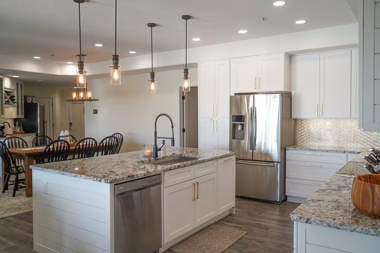 Spacious Lakefront Penthouse Retreat at Emerald Bay - Lake Ozark, Missouri