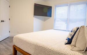 Spacious Lakefront Penthouse Retreat at Emerald Bay - Lake Ozark, Missouri