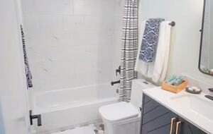 Spacious Lakefront Penthouse Retreat at Emerald Bay - Lake Ozark, Missouri