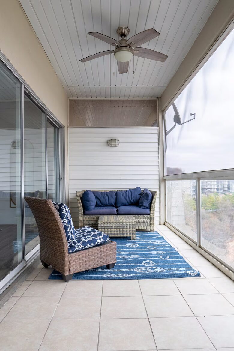 Spacious Lakefront Penthouse Retreat at Emerald Bay - Lake Ozark, Missouri