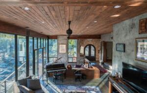 Riverfront Castle Retreat Near Sequoia National Park - Three Rivers, California