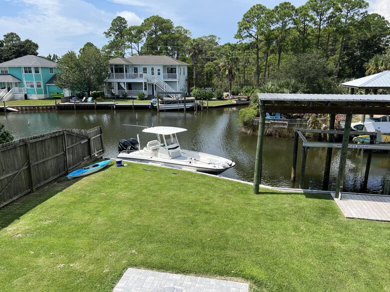 Water’s Edge Serenity in Santa Rosa Beach - Santa Rosa Beach, Florida