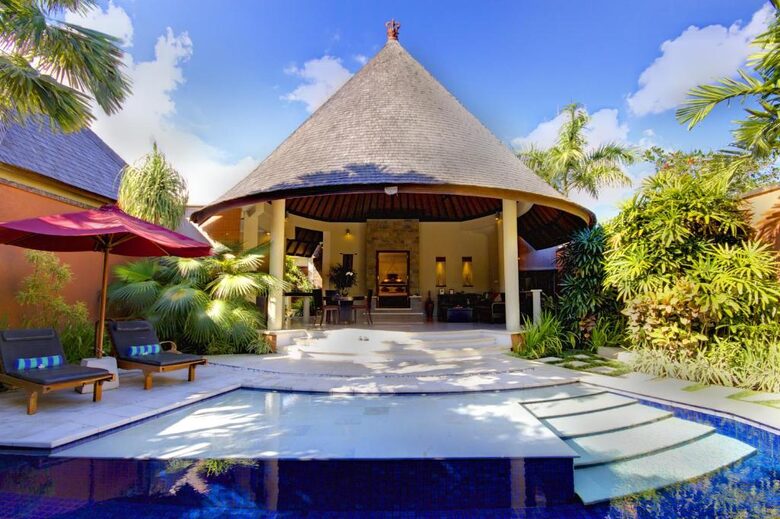 Peaceful Bali Garden Villa Steps from Seminyak Dining & Beach - Badung, Indonesia