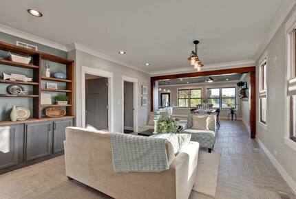 Gages Lake Waterfront Retreat with Private Dock - Grayslake, Illinois