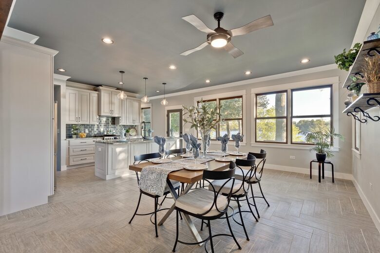 Gages Lake Waterfront Retreat with Private Dock - Grayslake, Illinois