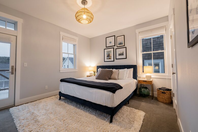 Upstairs King with ensuite and private deck