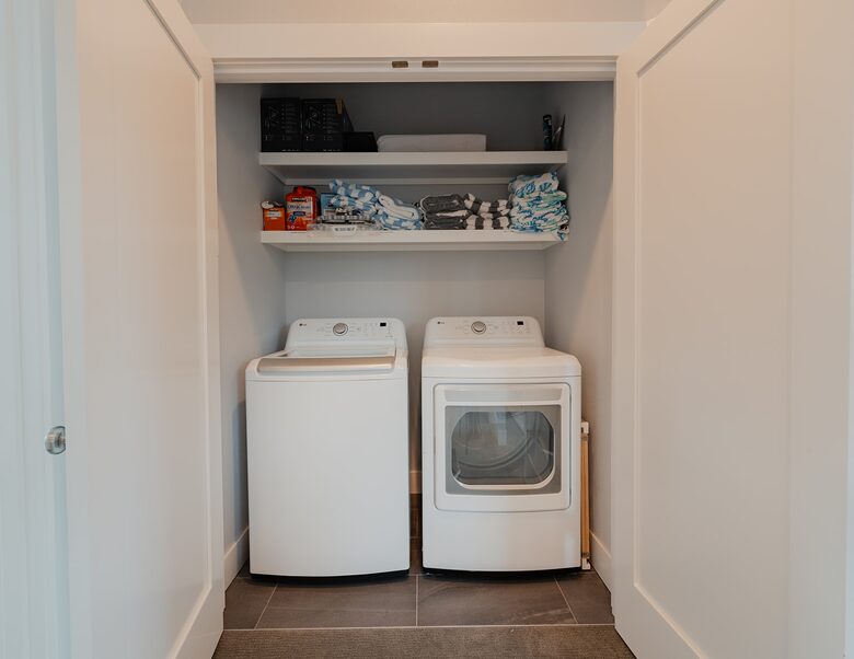 Light-Filled Seabrook Beach Home Near Town & Trails - Pacific Beach, United States