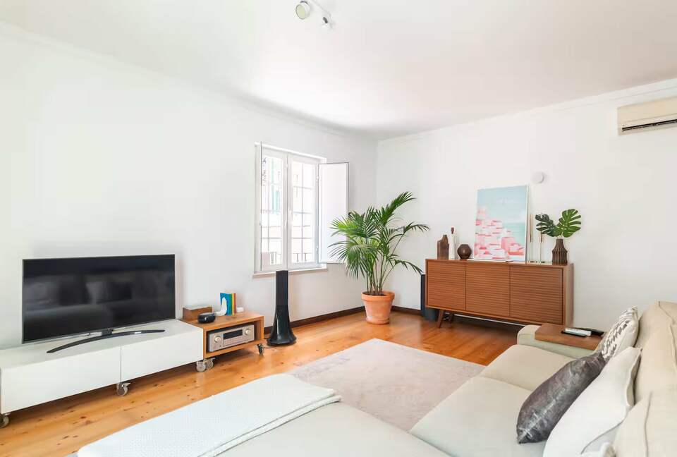 Lisbon Tram 28 Hideaway - Lisbon, Portugal