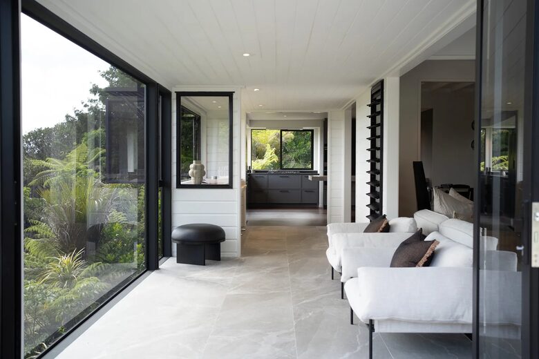 Forest Estate Retreat Minutes from Tara iti and Te Arai Links Golf - Te Arai, New Zealand