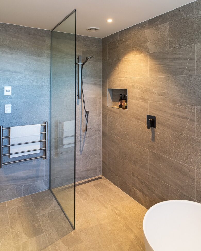 Forest Estate Retreat Minutes from Tara iti and Te Arai Links Golf - Te Arai, New Zealand