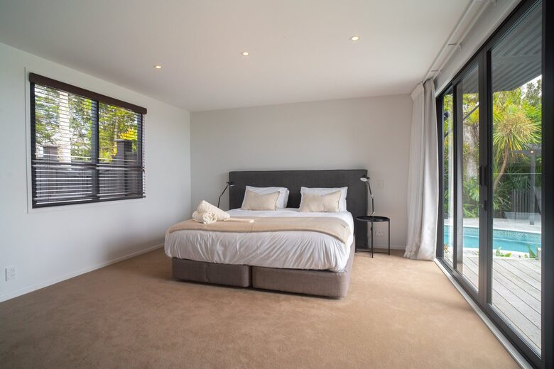 Forest Estate Retreat Minutes from Tara iti and Te Arai Links Golf - Te Arai, New Zealand