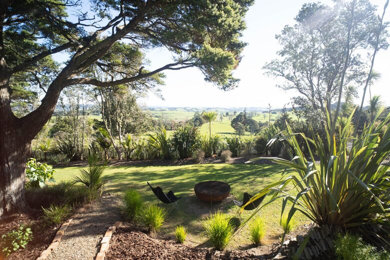 Forest Estate Retreat Minutes from Tara iti and Te Arai Links Golf - Te Arai, New Zealand