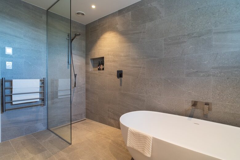 Forest Estate Retreat Minutes from Tara iti and Te Arai Links Golf - Te Arai, New Zealand