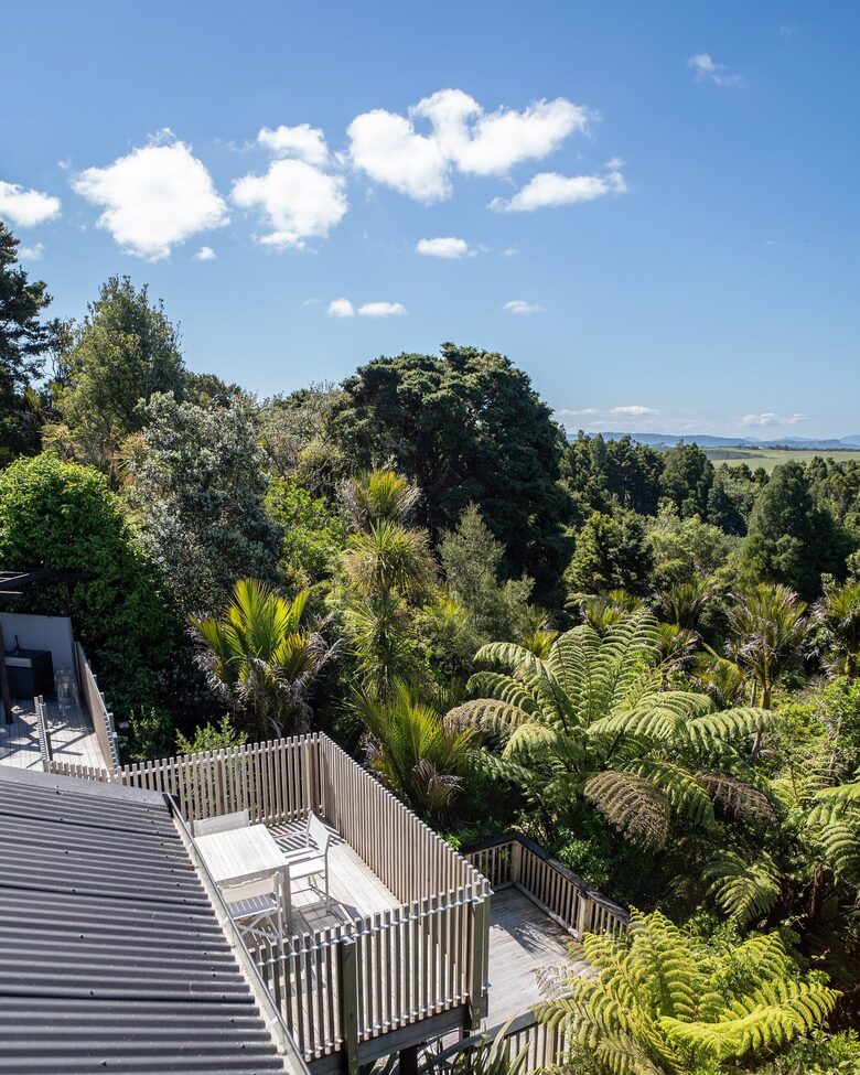 Forest Estate Retreat Minutes from Tara iti and Te Arai Links Golf - Te Arai, New Zealand
