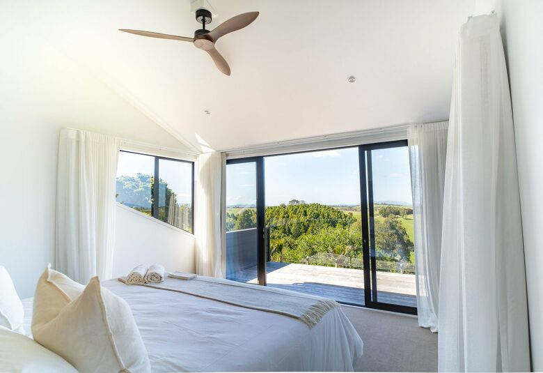 Forest Estate Retreat Minutes from Tara iti and Te Arai Links Golf - Te Arai, New Zealand