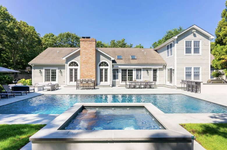 Private Pool Estate Minutes from East Hampton Village and Sag Harbor - East Hampton, New York