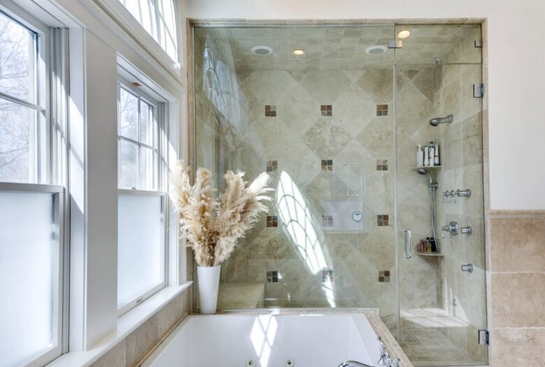 Private Pool Estate Minutes from East Hampton Village and Sag Harbor - East Hampton, New York