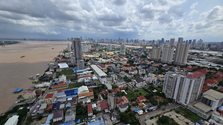 Phnom Penh Panorama | 42nd Floor Three-River View Residence - Phnom Penh, Cambodia