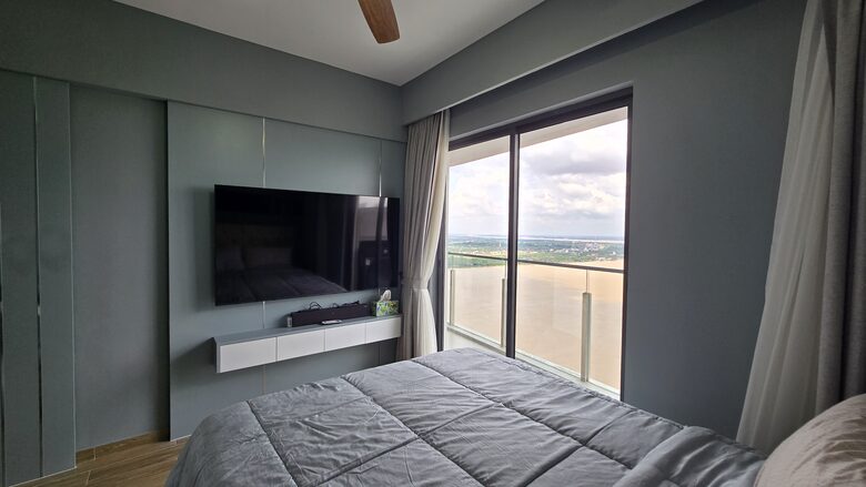 Phnom Penh Panorama | 42nd Floor Three-River View Residence - Phnom Penh, Cambodia