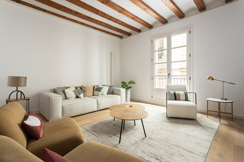 Stylish Historic Flat Steps from Barcelona’s Waterfront - Barcelona, Spain