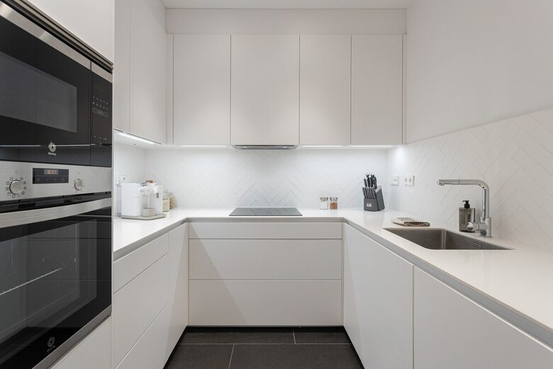 Stylish Historic Flat Steps from Barcelona’s Waterfront - Barcelona, Spain