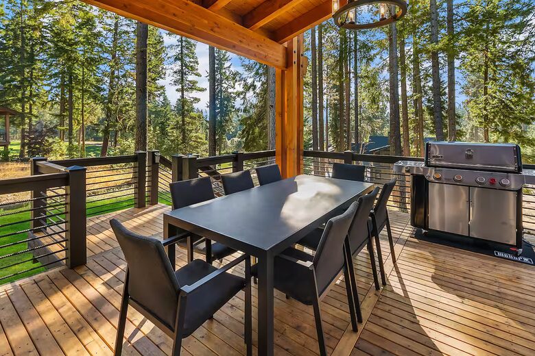 Luxury Suncadia Mountain Retreat with Hot Tub & Game Room - Cle Elum, Washington