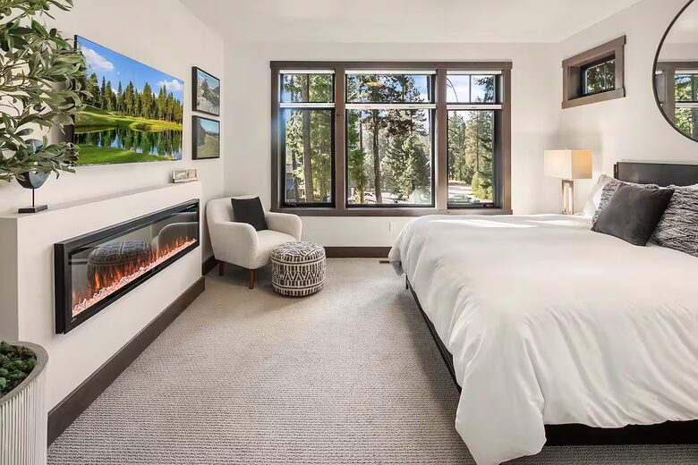 Luxury Suncadia Mountain Retreat with Hot Tub & Game Room - Cle Elum, Washington