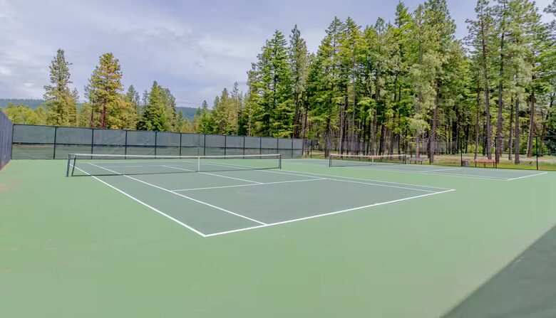 Luxury Suncadia Mountain Retreat with Hot Tub & Game Room - Cle Elum, Washington